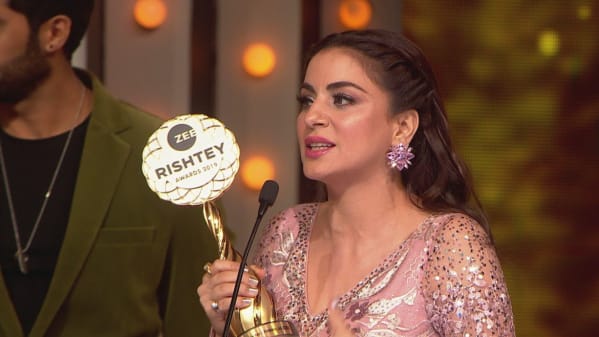 Watch Zee Rishtey Awards 2019 Dec 31 2019 Full Episode Online In Hd Zee5 Drashti dhami, sriti jha, shabbir ahluwalia, gauahar khan and rakhi sawant. favourite character female zee rishtey awards 2019