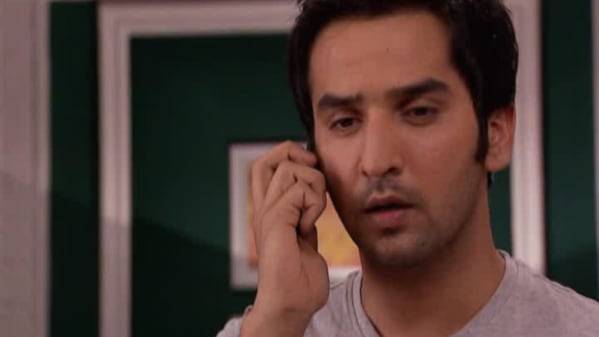 Schauen Sie Episode 704 Pavitra Rishta Online In Hd Nur Auf Zee5 There are currently 117 articles and counting. episode 704 pavitra rishta