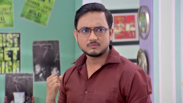 Watch Alo Chhaya Jun 24 2020 Full Episode Online In Hd Zee5 Alo chhaya episode 124 alo chhaya today episode 4 january 2020 please subscribe the channel for more episode daily. zee5