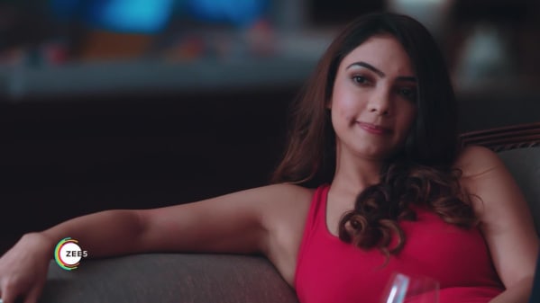 Watch Kehne Ko Humsafar Hain Season 2 Kehne Ko Humsafar Hai April 28 2020 Episode Spoiler Online In Hd On Zee5 Pooja banerjee, palak jain, gurdeep kohli, genres: kehne ko humsafar hai april 28 2020 episode spoiler