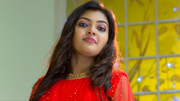 Watch Pookalam Varavayi Jul 7 2020 Full Episode Online In Hd Zee5 Flowers are coming) is an 2019 indian malayalam television series which premiered on 1 july 2019 on zee keralam channel.