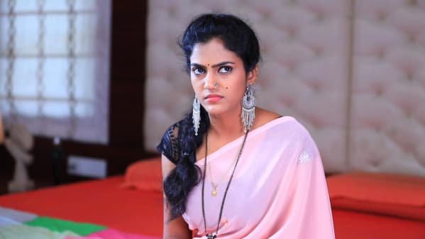 Watch Gattimela Sep 15 2020 Full Episode Online In Hd Zee5 1(watch tv) i watched tv. suhasini stops amulya from feeding adya gattimela