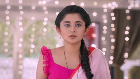Watch Guddan Tumse Na Ho Payega Nov 6 2020 Full Episode Online In Hd Zee5 In Hindi Zee tv november 6, 2020 guddan tumse na ho paayega leave a comment 162 views.