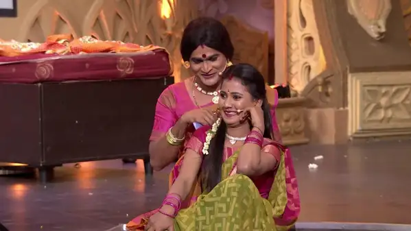 Watch Comedy Khiladigalu Championship Season 2 Jan 9 2021 Full Episode Online In Hd Zee5 ಕಿಲಾಡಿಗಳು) is a 1994 indian kannada comedy film directed by dwarakish and produced by m. the judges challenge round comedy khiladigalu championship s2