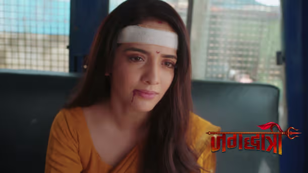 Who Comes to Jagadhatri’s Aid?