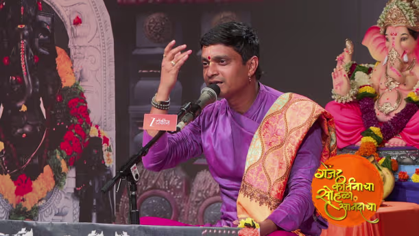 Maharaj Narrates the Story of Mahotkat Vinayak