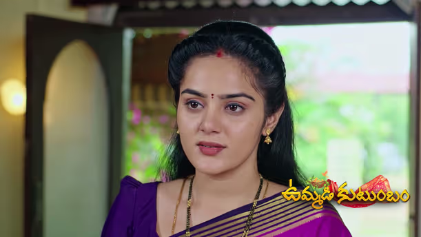 Sharanya Learns about Lahari's Pregnancy