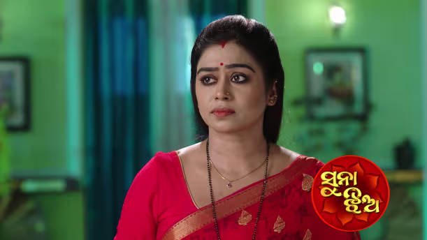 Bhawani Fears Her Past Has Returned
