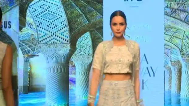 Laxmi Shriali Sood - India Runaway Week Episode 3