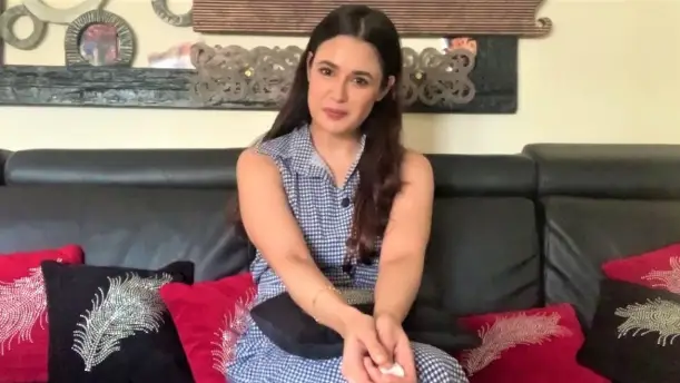 Ep 2 - Healthy and Happy Yuvika Chaudhary | Dabur Honey Hello Fitness Episode 2