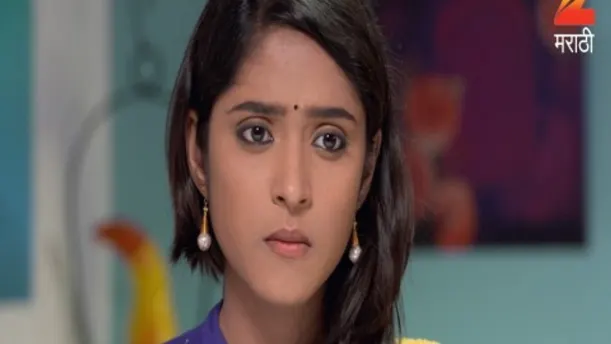 Gurunath Lies to Radhika - Mazhya Navryachi Bayko Episode 5