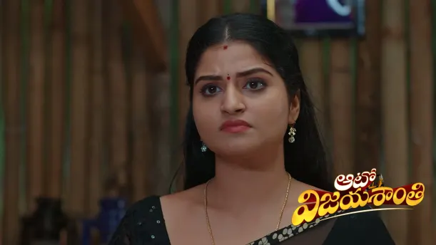 Vijayashanthi Learns about Chiranjeevi’s Kind Act Episode 322