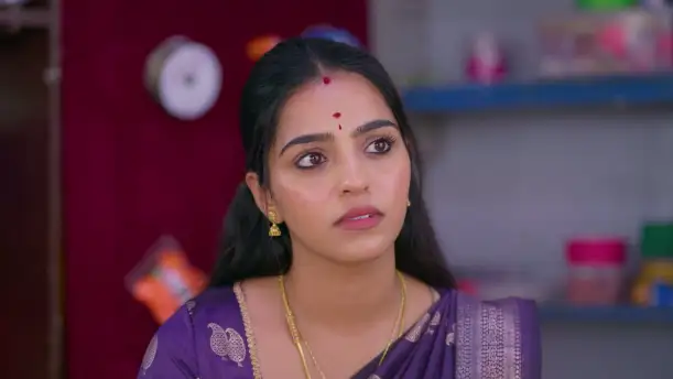 Akhila's Act To Take Money Episode 221