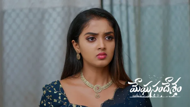 Cherry Diverts Surya's Attention from Bhoomi Episode 755