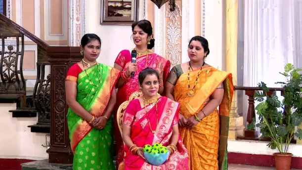 Aadesh Chats with a Group of Childhood Friends Episode 4
