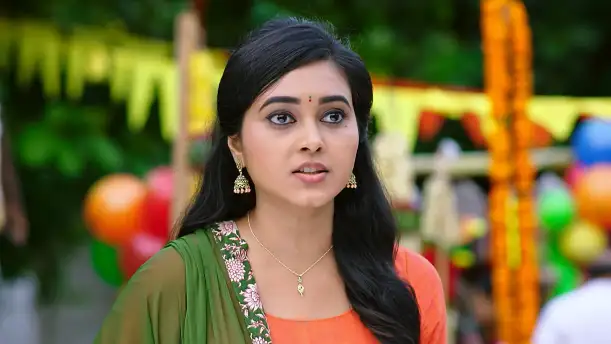 Eeshwari Scolds Shiva at the Market Episode 6