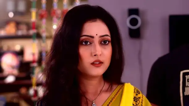 Parna Wishes to Get Married into a Joint Family Episode 1