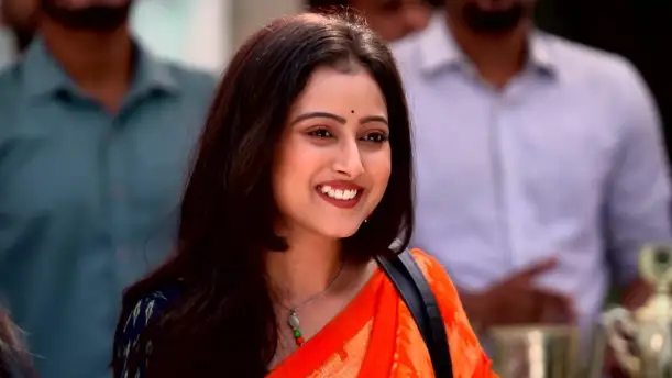 The Matchmaker Comes to the Dutta House Episode 3