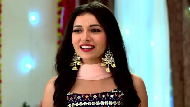 Chahat Locks Shobha’s Daughters Episode 11