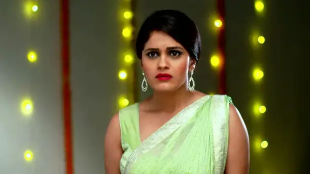 Vikrant Frees Amulya and Aarti Episode 10