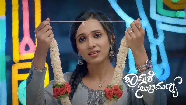 Veerendranath Slaps Shravani Episode 1