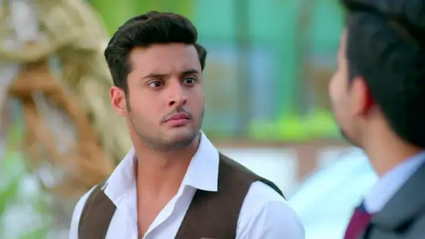 Meet Ahlawat Falls for Manushi Episode 5