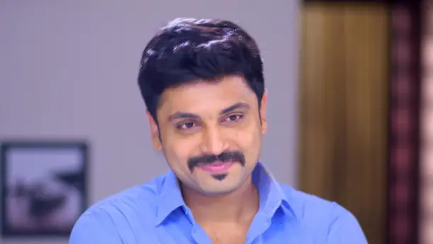 Nila meets Meera - Manampole Mangalyam Episode 3