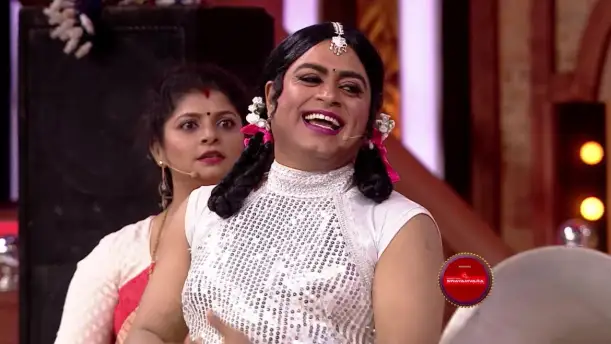 Binu surprises the audience - Funny Nights with Pearle Maaney Episode 5