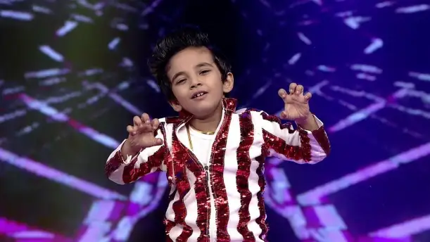 Little Arnav’s dancing prowess - Dance With Me Episode 4 Little Arnav’s dancing prowess - Dance With Me Episode 4