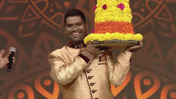 Bithiri Sathi sings ‘Bathukamma’ songs - Sa Re Ga Ma Pa - The Next Singing Icon Episode 9