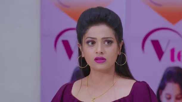 Arya Vardhan praises Anu - Prema Entha Maduram Episode 9