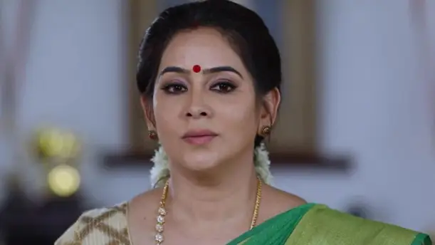 Deekshi Impresses Mangai - Oru Oorula Oru Rajakumari Episode 8