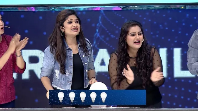 Zee Super Family - November 15, 2020 - Performance Zee Super Family - November 15, 2020 - Performance