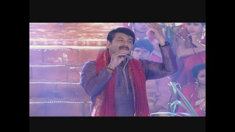 Manoj Tiwari entertains everyone Manoj Tiwari entertains everyone