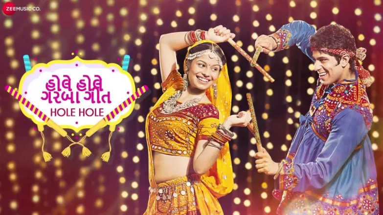 1 Hour Non-Stop Garba & Dandiya Hits - Hole Hole Garba Geet - Best Gujarati Dandiya & Garba Songs 