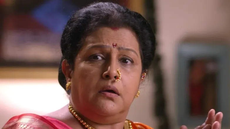 Kalyani tries to save Anupriya - Tujhse Hai Raabta Highlights 