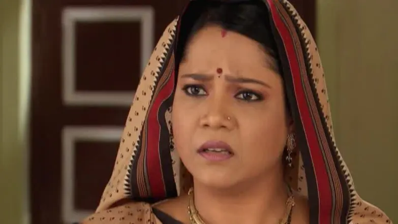 Yahan Main Ghar Ghar Kheli S3 - Episode 33 - August 05, 2019 - Full Episode Episode 33