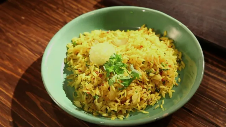 Episode 34 - Chef Vaibhav prepares lemon rice - Roti N Rice Episode 34
