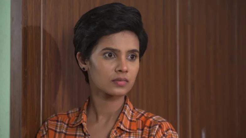Surya sings for Chaitanya - Suryakantham Episode 21