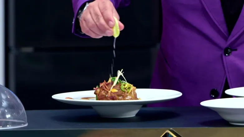 The Chefs Prepare Royal Dishes Episode 4