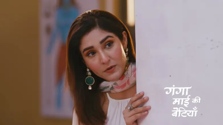 Ganga Saves Durgawati from Arrest Episode 297