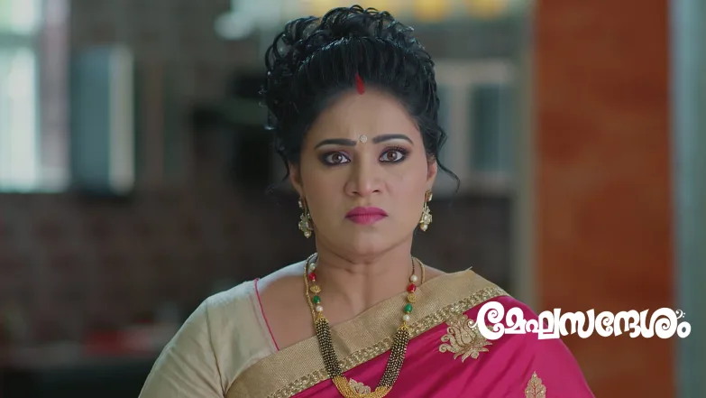 Apoorva’s Shocking Move against Sharada Episode 372