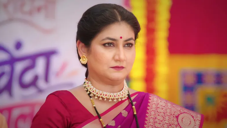 Vedant Rushes to Radhika's Rescue Episode 10