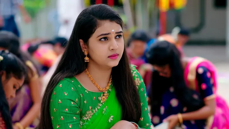 Kanakaratnam Sees Geetha at the Wedding Episode 12