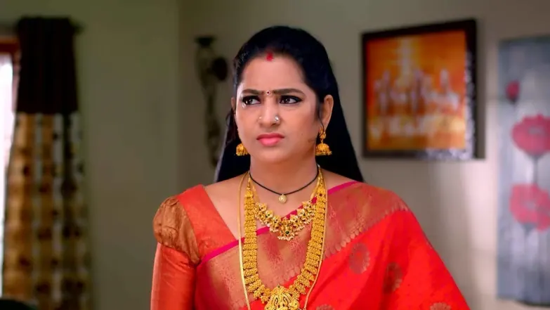 Puja Tries to Impress Vetri Episode 15