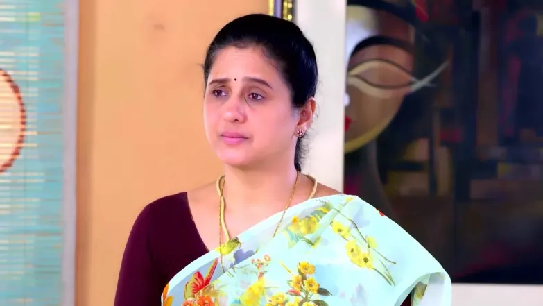Lakshmi Learns about the Child's Ailment Episode 453