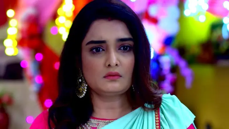 Swayambhu Reveals Utsav’s Identity to Jagadhatri Episode 22