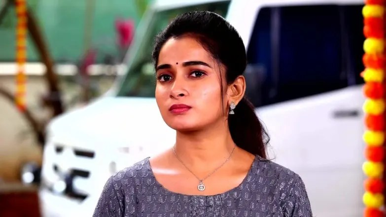 Jaya Insults Indira Episode 22