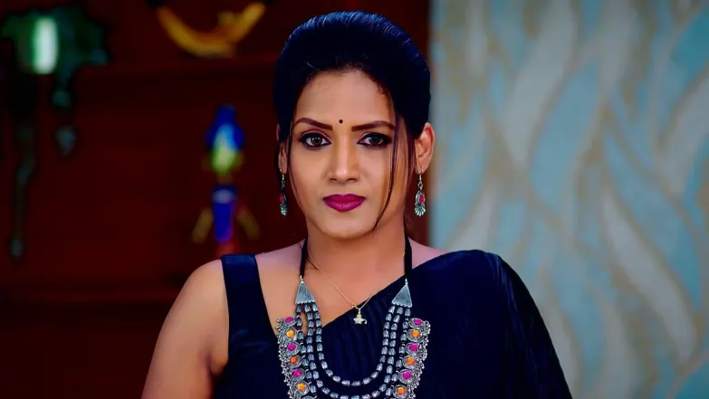 Kamakshi Apologises to Rajeshwari Episode 21