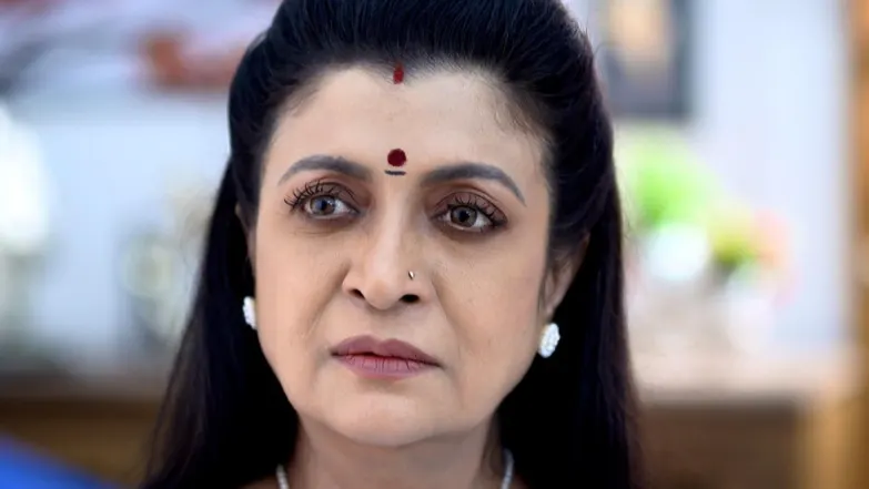 Jaya Insults Her Relatives Episode 70